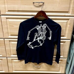 Gymboree Black Skeleton Graphic glow in the dark tee Shirt